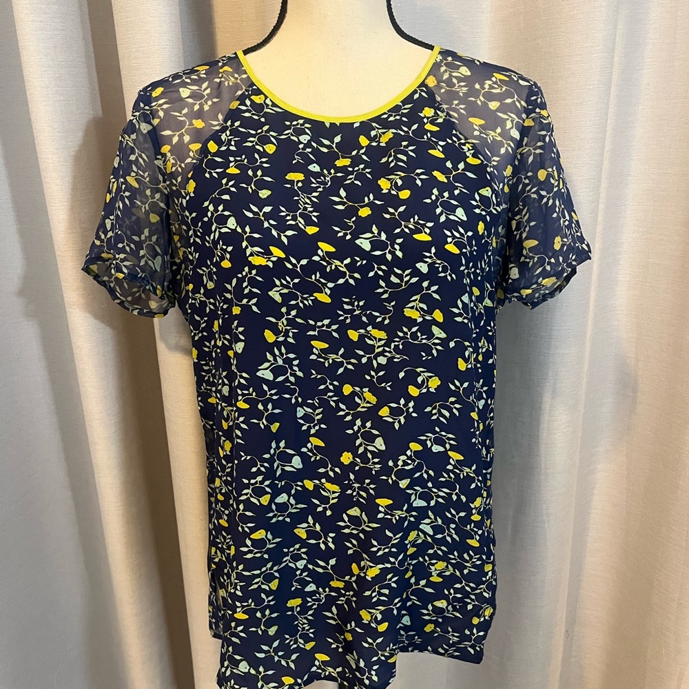 Ella Moss Navy and Yellow Floral Short Sleeve Top
